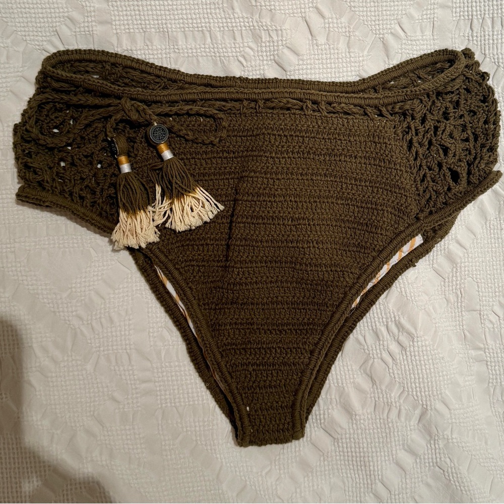 She Made Me Crochet Bikini Bottom Size S/M NWT